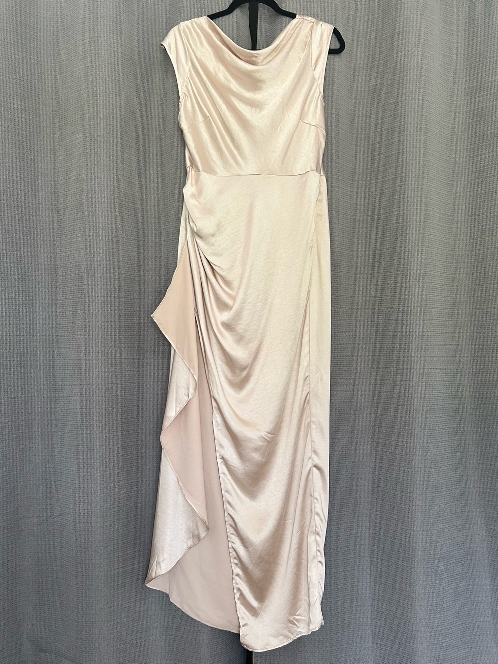 Selfie Leslie Champagne Draped Back Maxi Dress